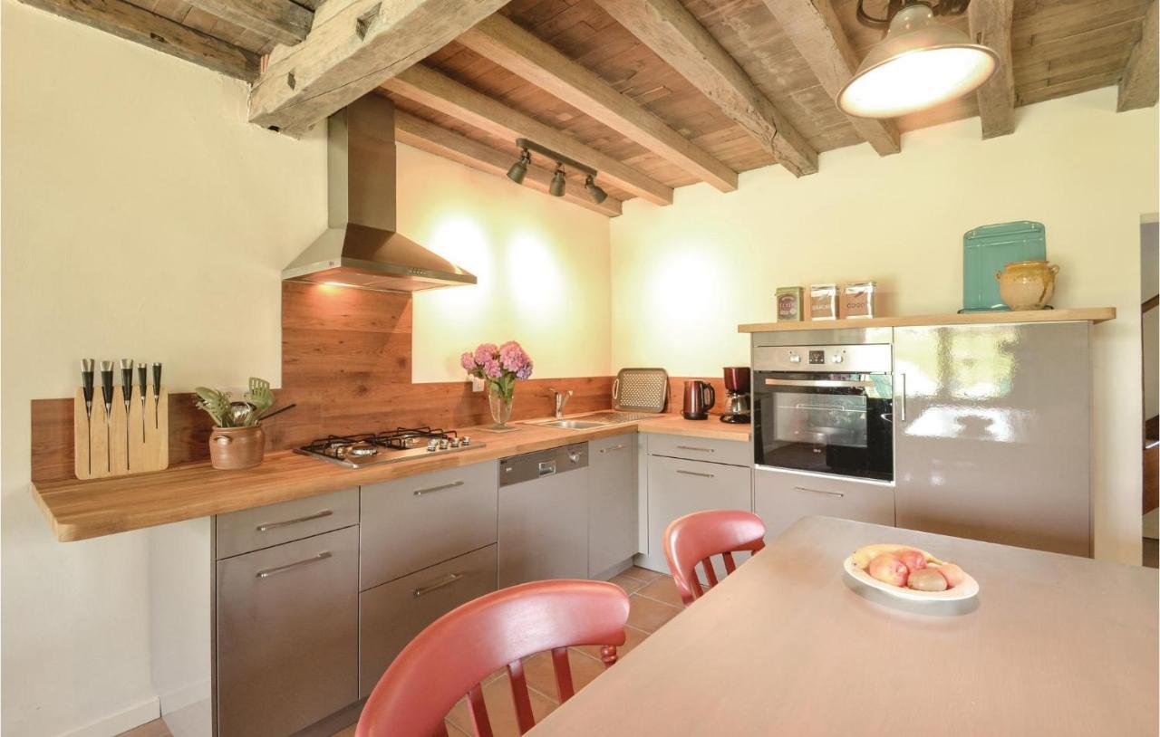 Lovely Home In Charritte De Bas With Wifi Eksteriør billede